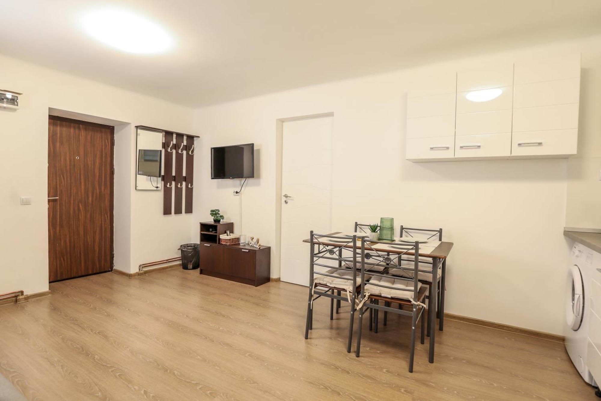 Sub-Level Urban Apartment Cluj-Napoca Eksteriør billede